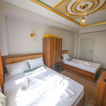 Hotel Delbab 3*